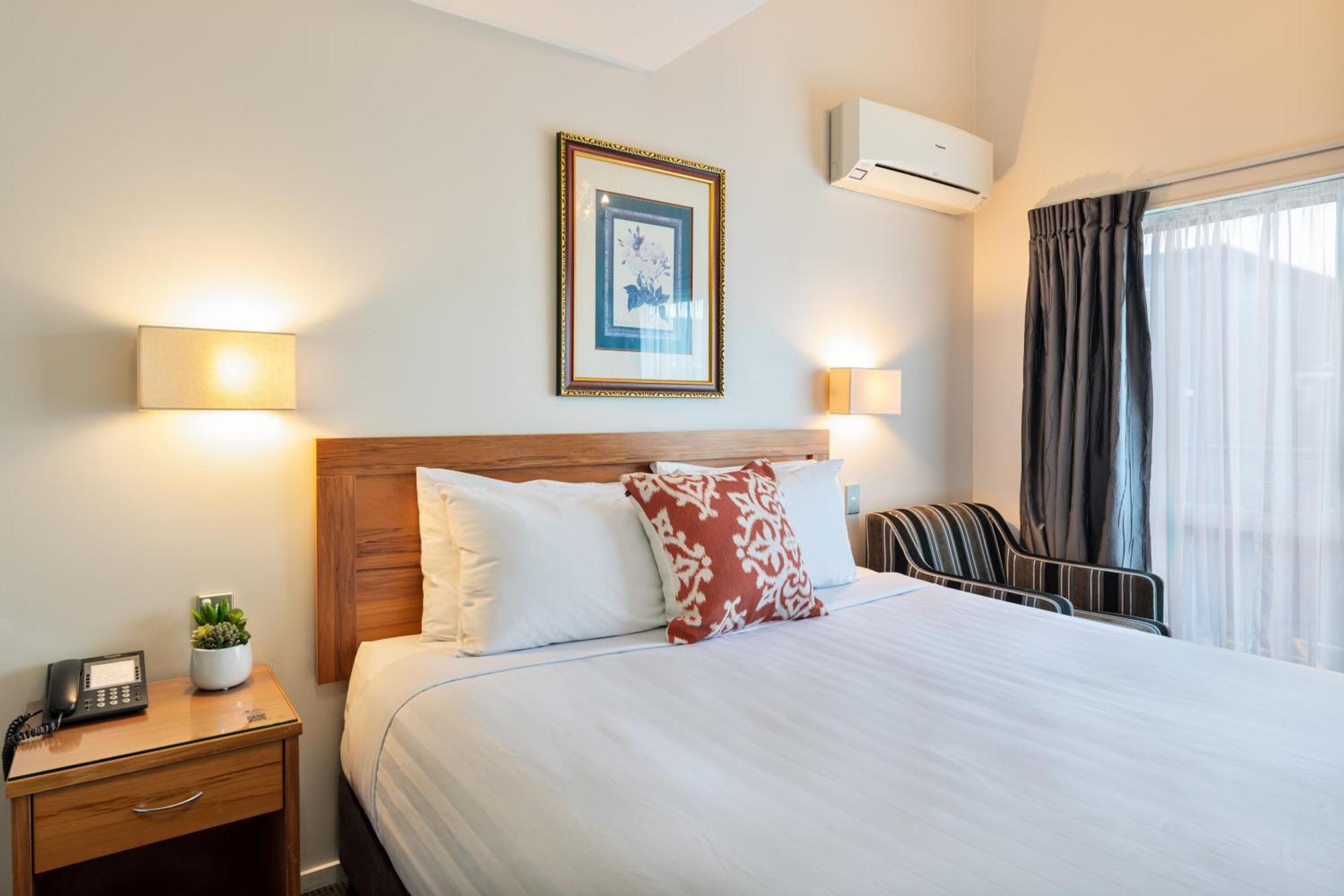 Best Western Newmarket Inn & Suites Auckland Exterior photo