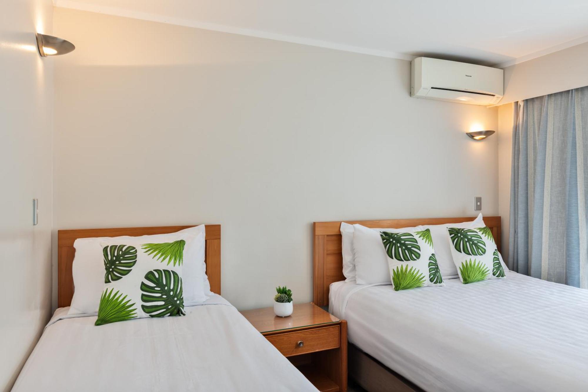 Best Western Newmarket Inn & Suites Auckland Exterior photo
